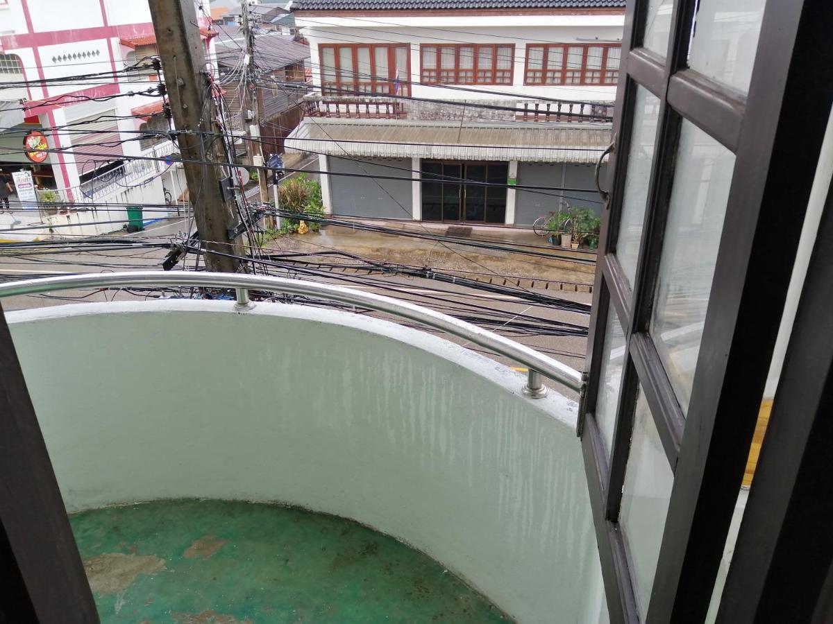 Chill Pill Hostel Chiang Khan Exterior foto